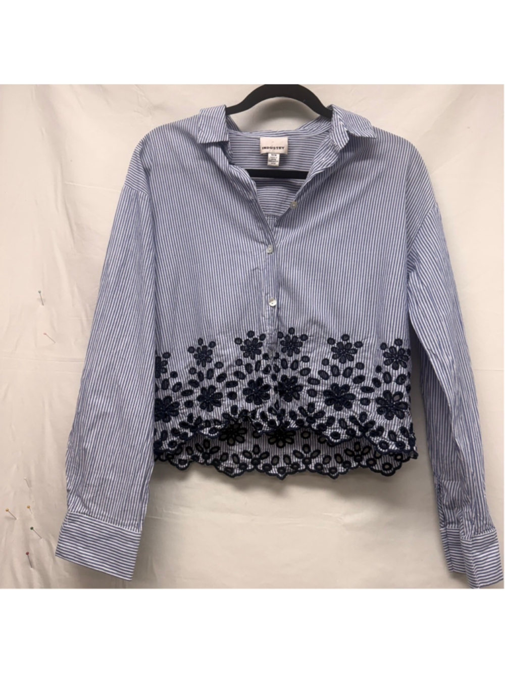 Women's INDUSTRY Blue & White Striped Embroidered cropped Shirt M